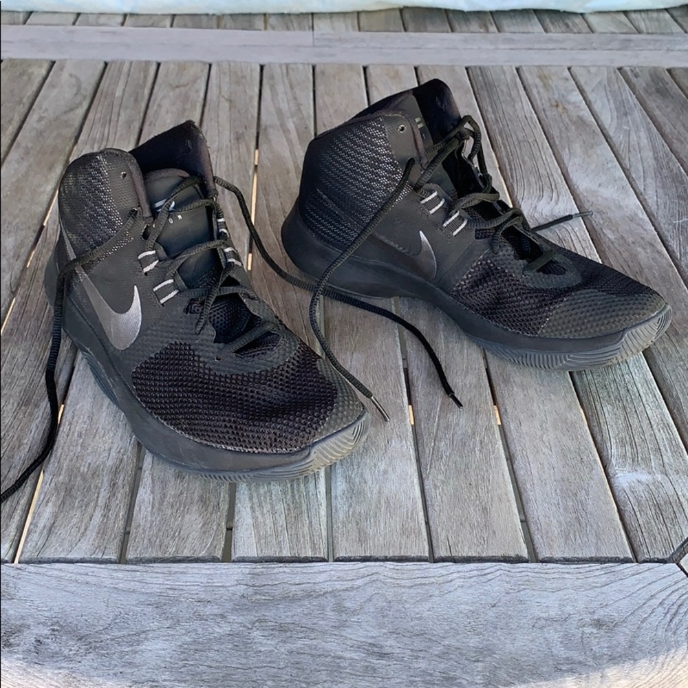Nike Air Precision